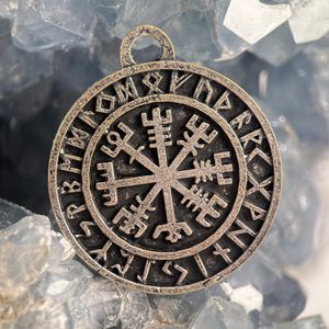 VEGVISIR - KOMPAS, ISLANDSKÁ RUNA, PŘÍVĚŠEK, ZINEK - VIKINGSKÉ AMULETY - ŠPERKY