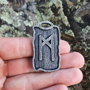 MANNAZ - RUNOVÝ AMULET, ZINEK - RUNY - ŠPERKY