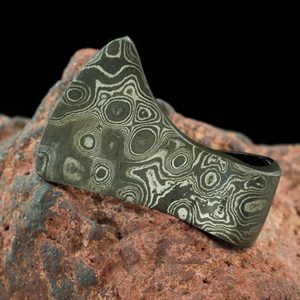 BJORNAR, AMULET SEKERA, DAMAŠKOVÁ OCEL - KOVANÉ ŠPERKY - ŠPERKY