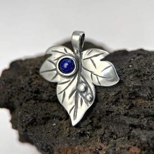 LIST - BŘEČŤAN, STŘÍBRNÝ PŘÍVĚSEK, AG 925 LAPIS - PŘÍVĚŠKY S KAMENY, STŘÍBRO - STŘÍBRNÉ ŠPERKY