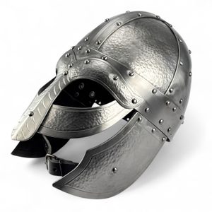 STEFNIR, VIKINGSKÁ HELMA S LÍCNICEMI - VIKINSKÉ PŘILBY - ZBROJE
