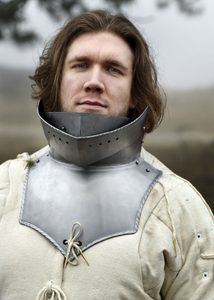 GOTICKÝ NÁKRČNÍK SE SKLOPNÝM PODBRADÍM - ČÁSTI ZBROJE - ZBROJE