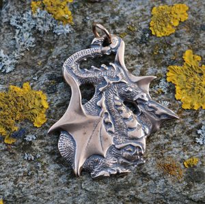Y DDRAIG GOCH, DRAK, TALISMAN, BRONZ - PŘÍVĚSKY - ŠPERKY