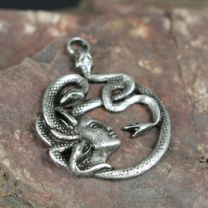 MEDUSA, ANTICKÝ TALISMAN, ZINEK, STAROSTŘÍBRO - VŠECHNY AMULETY, VLASTNÍ VÝROBA - ŠPERKY