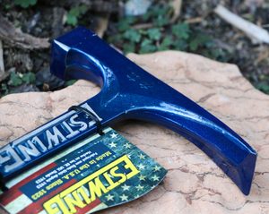 GEOLOGICKÉ KLADÍVKO S DLÁTKOVÝM ZAKONČENÍM, VINYL 616G - GEOLOGICKÉ VYBAVENÍ - TÁBOŘENÍ A ŘEMESLA