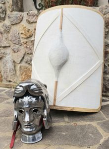GLADIÁTORSKÝ ŠTÍT, SCUTUM, POMPEJE - ANTICKÉ ŠTÍTY - ZBROJE