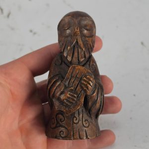Statuette de barde irlandais des Daoine Sí