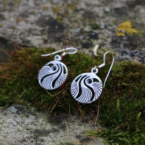 MUŠLE, PRAŽSKÁ SECESE, STŘÍBRNÉ NÁUŠNICE, AG 925 - NÁUŠNICE - STŘÍBRNÉ ŠPERKY