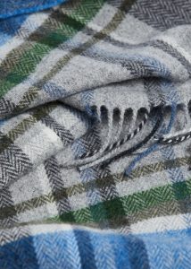 ŠÁLA IRSKÁ, FOXFORD BLUE AND GREY LAMBSWOOL SCARF - VLNĚNÉ ŠÁLY - MÓDA