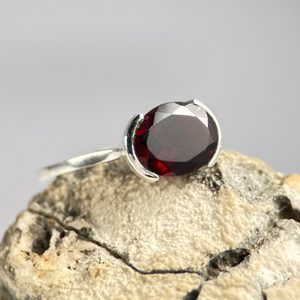 VESUVIO, PRSTEN, GRANÁT STŘÍBRO 925/1000 - PRSTENY - STŘÍBRNÉ ŠPERKY