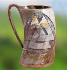 WALKNUT, VIKINGSKÝ POHÁR Z ROHOVINY - ROHY NA PITÍ - STOLOVÁNÍ
