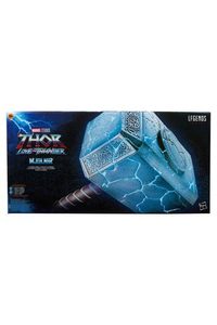 MARVEL LEGENDS - MJOLNIR - EDICE THOR: LOVE AND THUNDER 1:1 - MARVEL{% if kategorie.adresa_nazvy[0] != zbozi.kategorie.nazev %} - LICENCOVANÉ ZBOŽÍ - FILMY, HRY, SERIÁLY{% endif %}