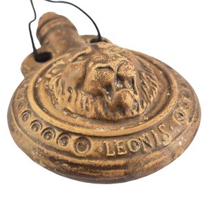 LEV, ŘÍMSKÁ KERAMICKÁ AMPULKA - HISTORICKÁ KERAMIKA - STOLOVÁNÍ