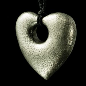 SRDCE, CÍNOVÝ PŘÍVĚŠEK, AMULET - PRODUCTS - ARCHIV
