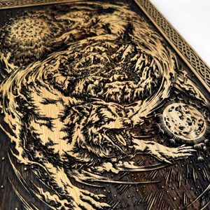 GERI A FREKI - NÁSTĚNNÁ DEKORACE, DŘEVO 32X46CM - DŘEVĚNÉ OBRAZY - HOME DECOR