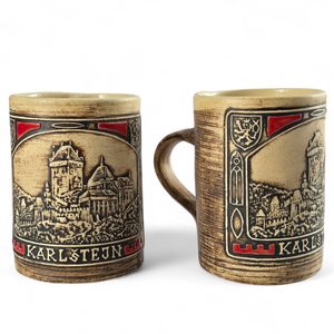 HRAD KARLŠTEJN, KERAMICKÝ HRNEK - UŽITNÁ KERAMIKA - STOLOVÁNÍ