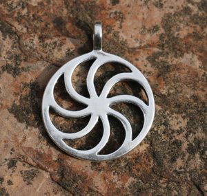 SYMBOL SLUNCE III, STŘÍBRNÝ PŘÍVĚSEK, AG 925 - PŘÍVĚSKY - STŘÍBRNÉ ŠPERKY