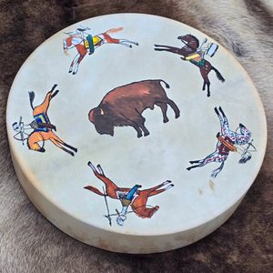 TATANKA, ŠAMANSKÝ BUBEN 40CM - BUBNY - TÁBOŘENÍ A ŘEMESLA
