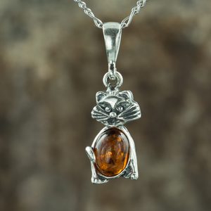 KOČKA, STŘÍBRNÝ PŘÍVĚSEK S JANTAREM, AG 925 - ŠPERKY S JANTAREM - STŘÍBRNÉ ŠPERKY