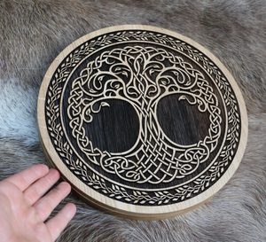 YGGDRASIL - SADA RUN FUTHARK A DÁRKOVÁ KAZETA - RUNY - ŠPERKY
