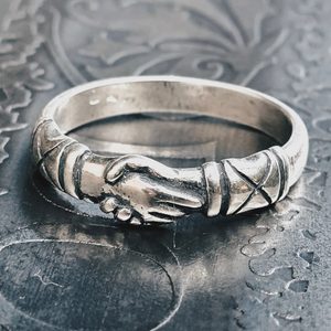 STŘÍBRNÝ PRSTEN PŘÁTELSTVÍ - FEDE RING, STŘEDOVĚKÝ, AG 925 - PRSTENY - STŘÍBRNÉ ŠPERKY