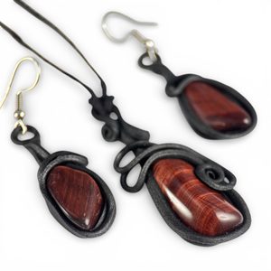 BÝČÍ OKO - SOUPRAVA - PŘÍVĚSKY - ŠPERKY