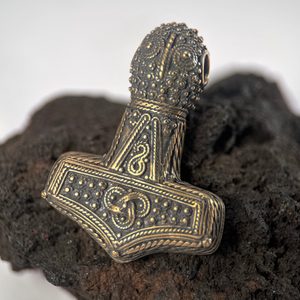 THOROVO KLADIVO, ÖLAND, ŠVÉDSKO, BRONZ - PŘÍVĚSKY - ŠPERKY