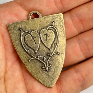 PÁNI Z TALMBERKA, STŘEDOVĚKÝ ŠTÍT, PŘÍVĚSEK, STAROMOSAZ - STŘEDOVĚKÉ AMULETY - ŠPERKY