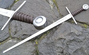 KŘIŽÁCKÝ MEČ, JEDNORUČNÍ, LEPTANÝ - STŘEDOVĚKÉ MEČE - ZBRANĚ