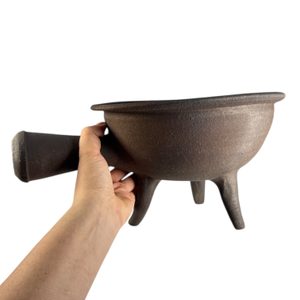 STŘEDOVĚKÁ TROJNOŽKA ZE 13. STOLETÍ, REPLIKA - HISTORICKÁ KERAMIKA - STOLOVÁNÍ