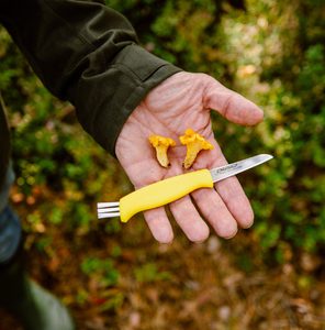 HOUBÁK - FINSKÝ HOUBAŘSKÝ NŮŽ - MARTTIINI - NOŽE PRO BUSHCRAFT - TÁBOŘENÍ A ŘEMESLA