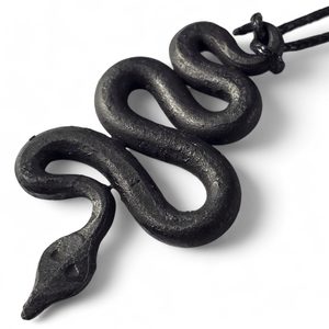 KOVANÝ HAD, PŘÍVĚSEK - KOVANÉ ŠPERKY - ŠPERKY