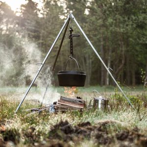 TROJNOŽKA PRO VAŘENÍ NA OHNI PETROMAX - BUSHCRAFT{% if kategorie.adresa_nazvy[0] != zbozi.kategorie.nazev %} - BUSHCRAFT, LIVING HISTORY, ŘEMESLA{% endif %}