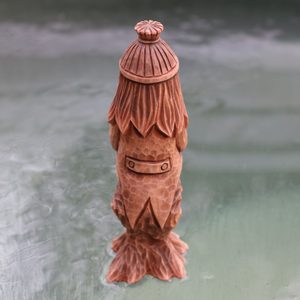 VODNÍK, DŘEVĚNÁ VYŘEZÁVANÁ FIGURKA Z VALAŠSKA 16 CM - SOŠKY, RELIÉFY, TRUHLY - HOME DECOR