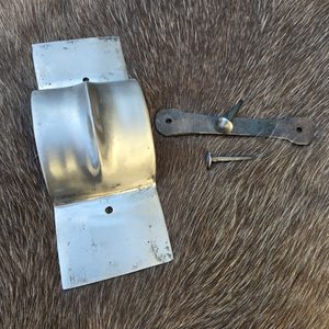 UMBO, STŘEDOVÁ PUKLICE NA KELTSKÝ ŠTÍT, LATÉN C1 - STŘEDOVÉ PUKLICE - ZBROJE