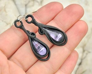 SLZIČKY, FIALOVÉ SKLENĚNÉ NÁUŠNICE - NÁUŠNICE - ŠPERKY