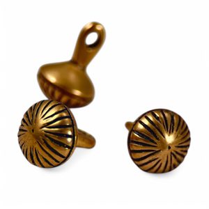 VIKINSKÝ KNOFLÍK, BIRKA, ŠVÉDSKO BRONZ - BROŽE A KNOFLÍKY - ŠPERKY