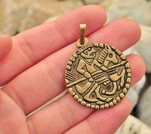 JEZDECKÝ VIKINGSKÝ AMULET - VIKINGSKÉ AMULETY{% if kategorie.adresa_nazvy[0] != zbozi.kategorie.nazev %} - ŠPERKY - BRONZ, ZINEK, BIŽUTERIE{% endif %}