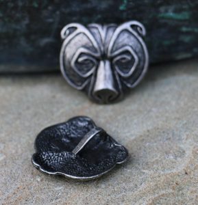URSUS, MEDVĚD, PŘÍVĚŠEK STAROSTŘÍBRO - ZVÍŘECÍ AMULETY - ŠPERKY