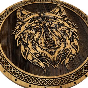 VLK FENRIR, DŘEVĚNÝ NÁSTĚNNÝ OBRAZ 32CM - DŘEVĚNÉ OBRAZY - HOME DECOR