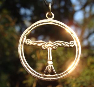 IRMINSUL, BRONZOVÝ VIKINSKÝ TALISMAN - PŘÍVĚSKY - ŠPERKY