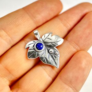 LIST - BŘEČŤAN, STŘÍBRNÝ PŘÍVĚSEK, AG 925 LAPIS - PŘÍVĚŠKY S KAMENY, STŘÍBRO - STŘÍBRNÉ ŠPERKY