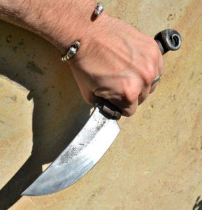 BERAN, KOVANÝ NŮŽ - NOŽE HISTORICKÉ - ZBRANĚ