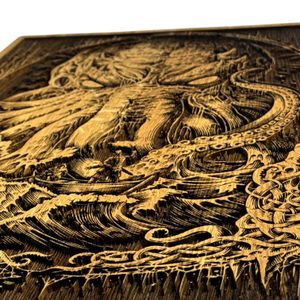CTHULHU NÁSTĚNNÁ DEKORACE, DŘEVO 32X46CM - DŘEVĚNÉ OBRAZY - HOME DECOR