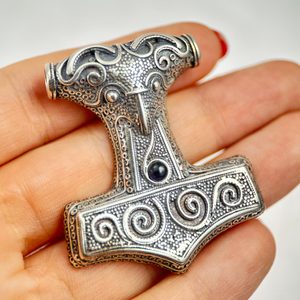 SCANIA - THOROVO KLADIVO, STŘÍBRNÝ PŘÍVĚSEK, AG 925 - PŘÍVĚSKY - STŘÍBRNÉ ŠPERKY