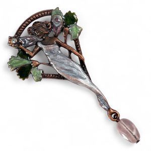 SECESNÍ BROŽ. MÚZA - BROŽE - ŠPERKY