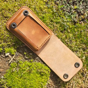 KOŽENÁ TABATĚRKA, RUČNÍ PRÁCE S MOŽNOSTÍ MONOGRAMU - OSTATNÍ KOŽENÉ VÝROBKY - SEDLÁŘSTVÍ