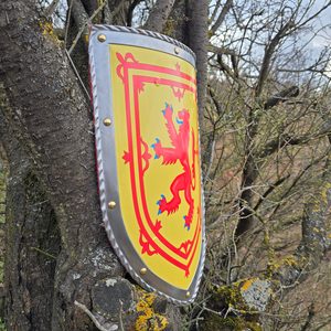 SKOTSKO, STŘEDOVĚKÝ ŠTÍT - KOV, RUČNÍ PRÁCE - DEKORATIVNÍ ŠTÍTY - ZBROJE