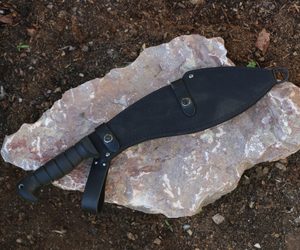 KA-BAR - KUKRI MAČETA - NOŽE PRO OUTDOOR{% if kategorie.adresa_nazvy[0] != zbozi.kategorie.nazev %} - BUSHCRAFT{% endif %}