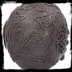 KELTSKÁ LEBKA - CELTIC IRON SKULL - FIGURKY - HOME DECOR
